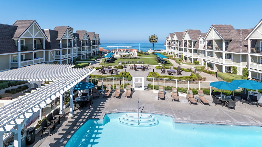Carlsbad Inn Beach Resort