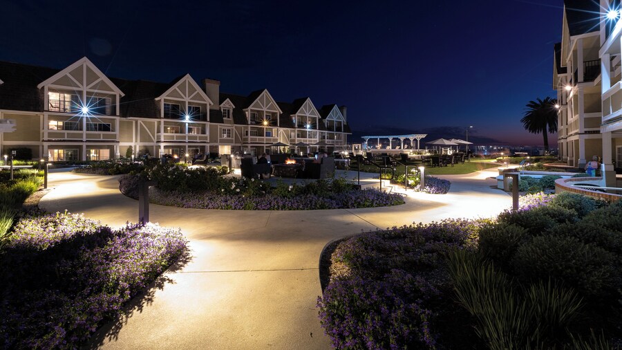 Carlsbad Inn Beach Resort