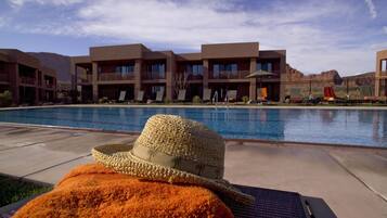 Seasonal outdoor pool