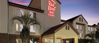 Red Roof Inn & Suites Pensacola East - Milton