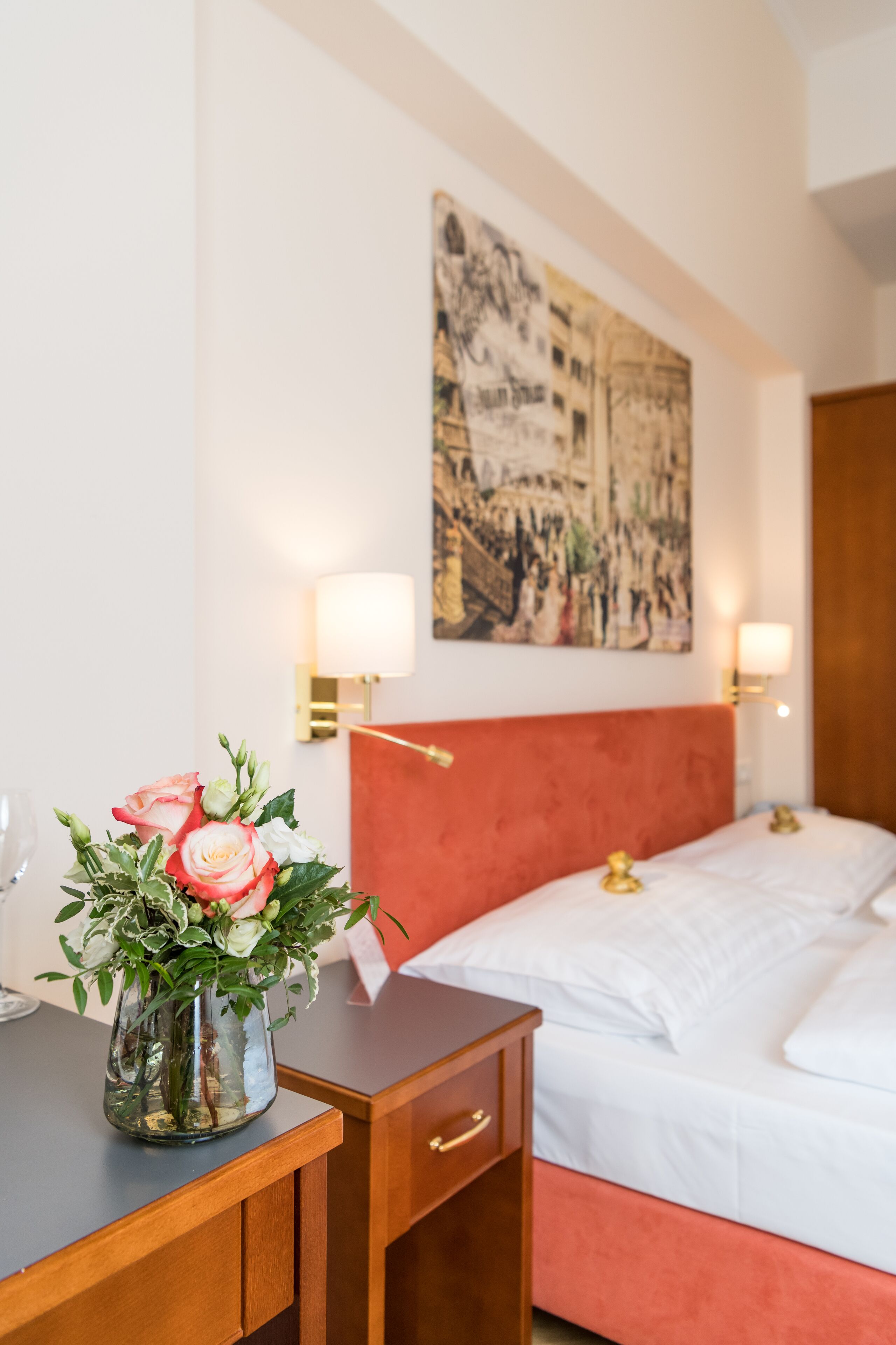 standard single room | premium bedding, minibar, in-room safe, individually decorated