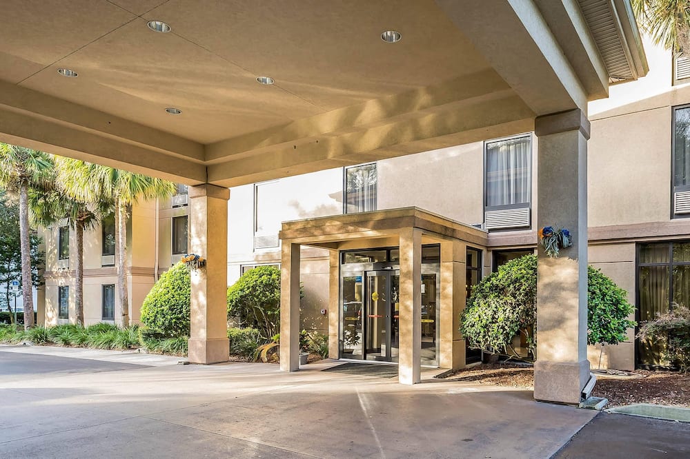 Comfort Inn University