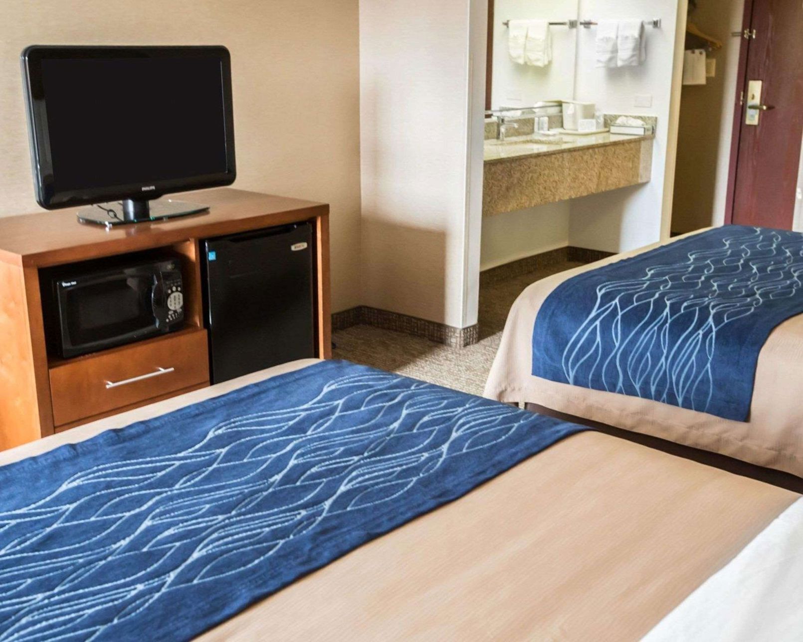 In-room safe, desk, blackout curtains, iron/ironing board