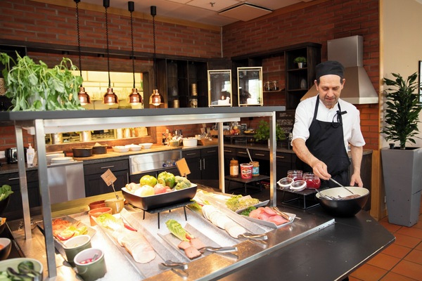Free buffet breakfast