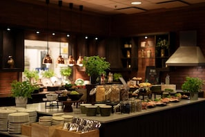 Free buffet breakfast
