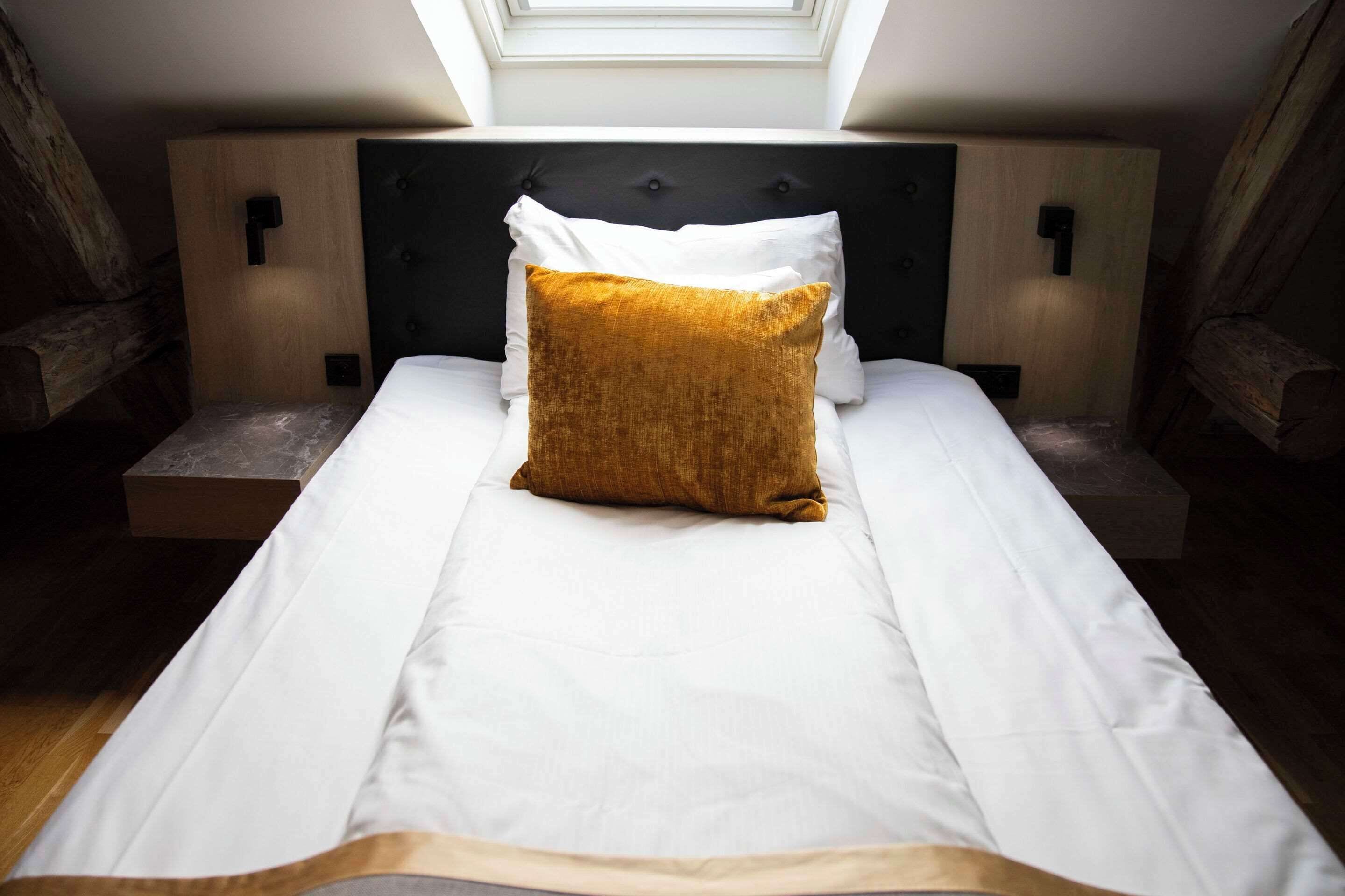 single room (compact) | 1 bedroom, blackout curtains, iron/ironing board, bed sheets