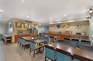 Free buffet breakfast