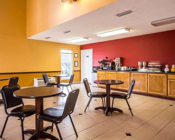 Free continental breakfast