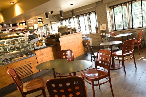 Coffee shop