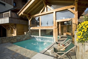 Indoor pool, outdoor pool