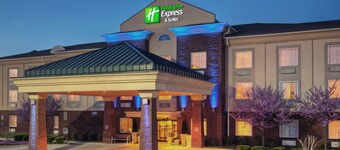 Holiday Inn Express & Suites Manchester by IHG