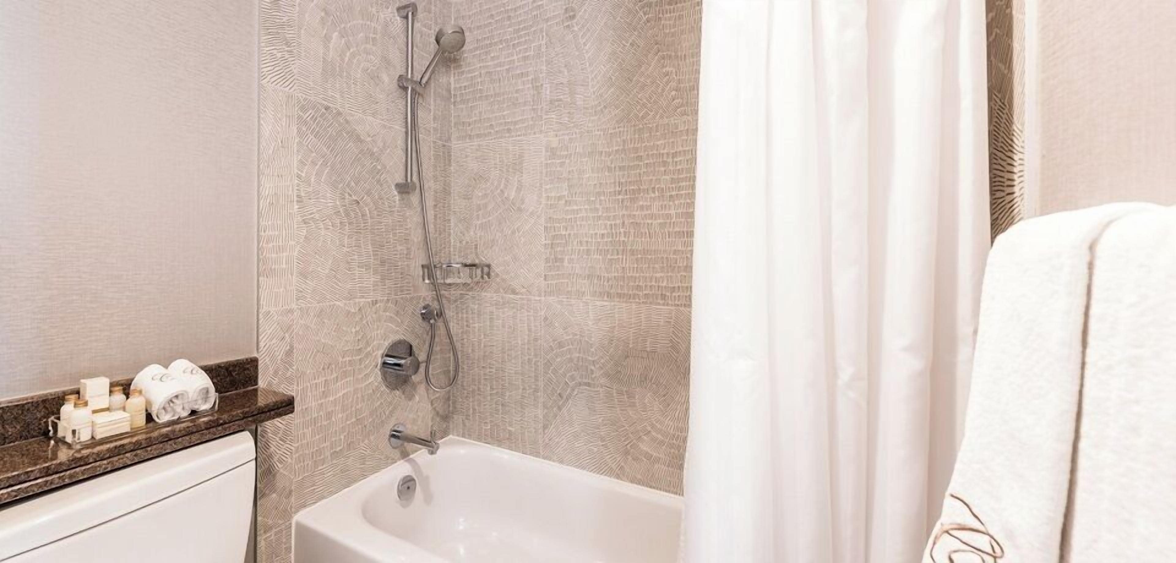 Photo - Carmana Hotel & Suites