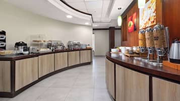 Free daily buffet breakfast