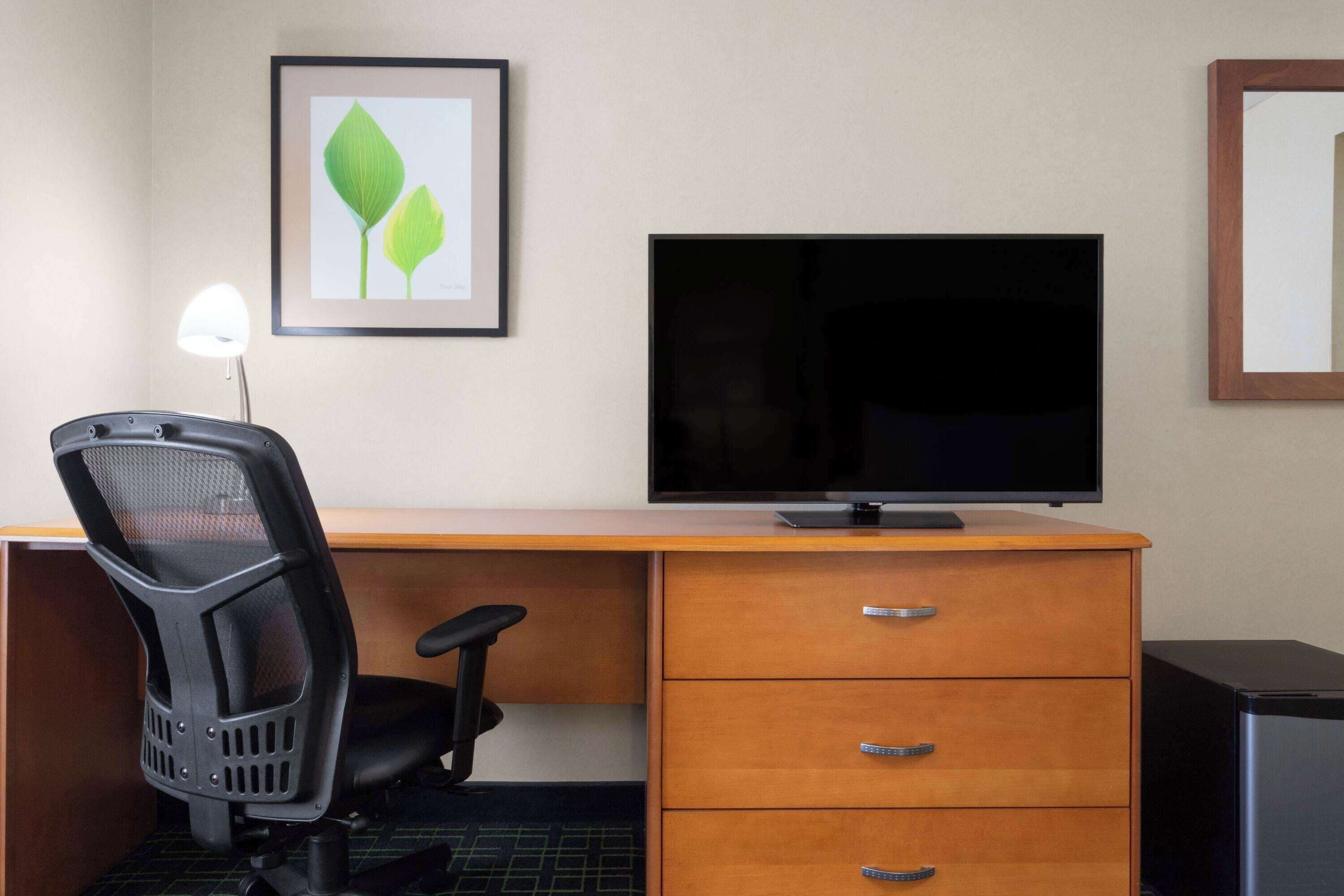 in-room safe, desk, iron/ironing board, rollaway beds