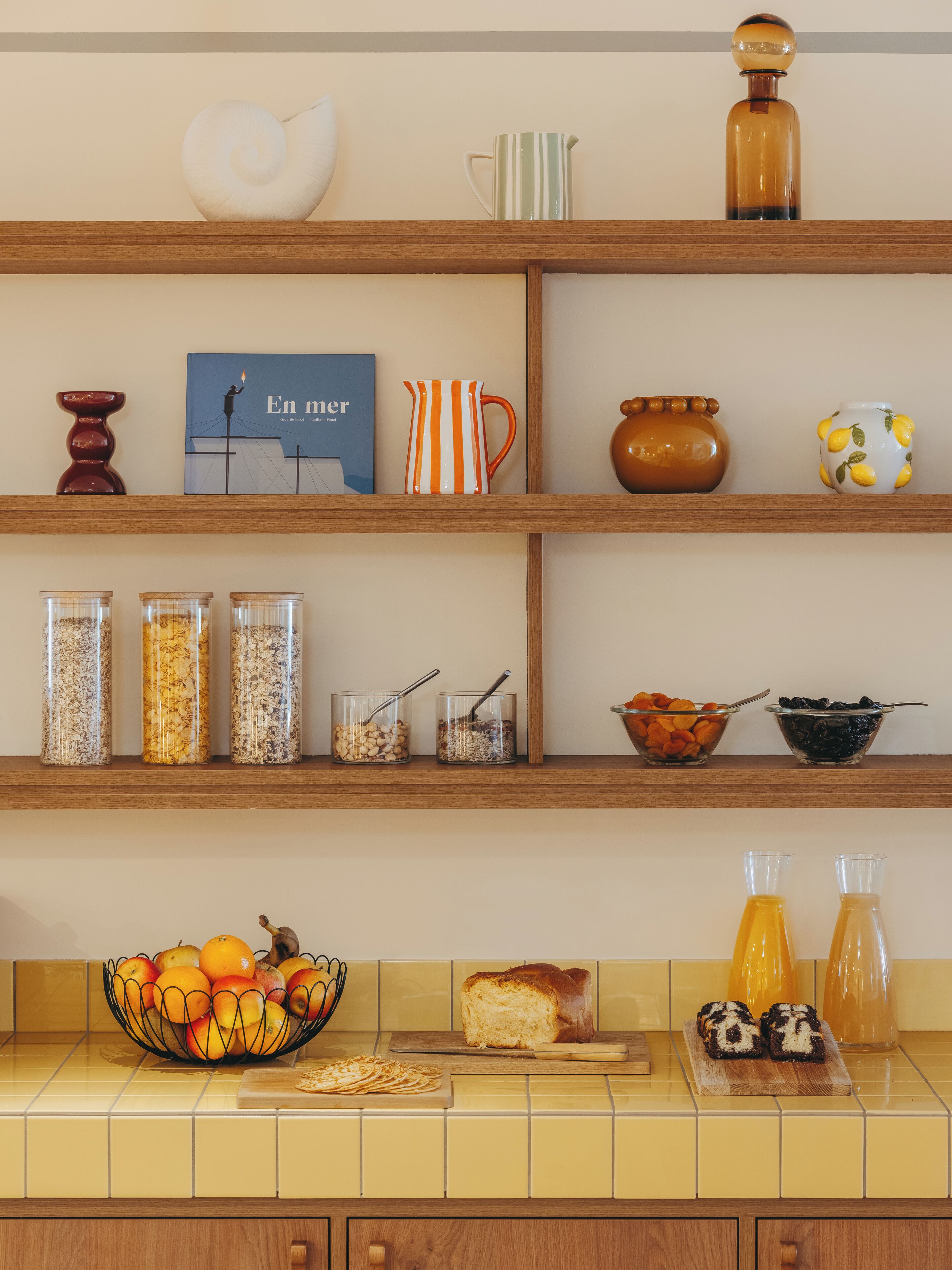 Petit déjeuner buffet servi tous les jours en supplément