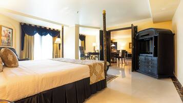Presidential Suite | In-room safe, laptop workspace, blackout curtains, soundproofing