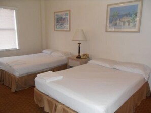 Room - Venezia Hotel (Miami Beach)