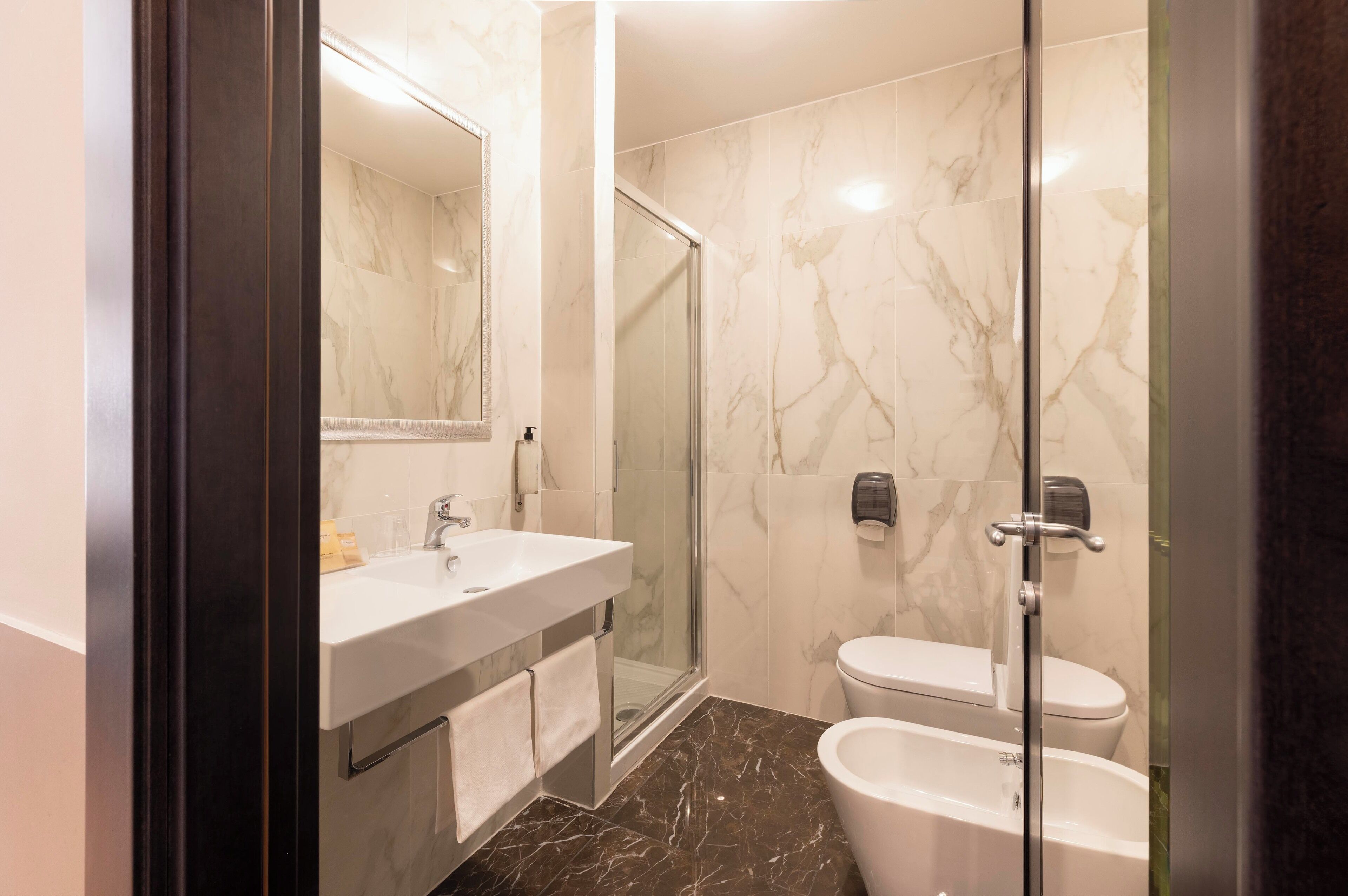 double or twin room | bathroom | free toiletries, hair dryer, bidet, towels