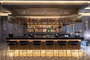 Bar (on property) - All Inclusive Aruba Beach Resort & Casino (Palm Beach)
