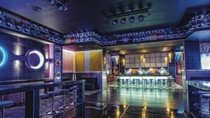 Bar (en el alojamiento)