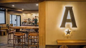 Coffee shop