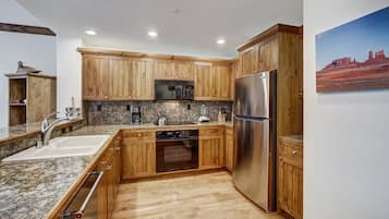 Condo, 1 Bedroom | Private kitchen | Full-size fridge, microwave, coffee/tea maker, cookware/dishes/utensils