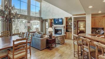 Appart'hÎtel, 4 chambres (plus Loft) | Coin séjour