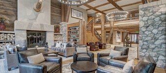 Elkhorn Lodge