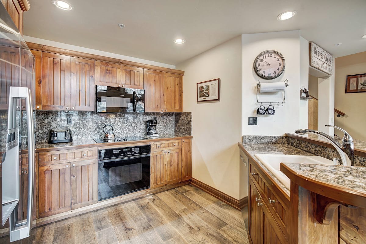 Condo, 3 quartos (plus Loft) | Cozinha privada | Geladeira grande, micro-ondas, cafeteira/chaleira