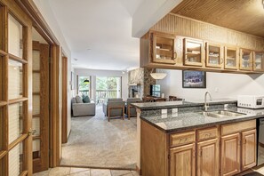 Condo, 2 Bedrooms | Shared kitchen | Fridge, microwave, oven, stovetop - Townsend Place, A Vail Resorts Property (Avon)