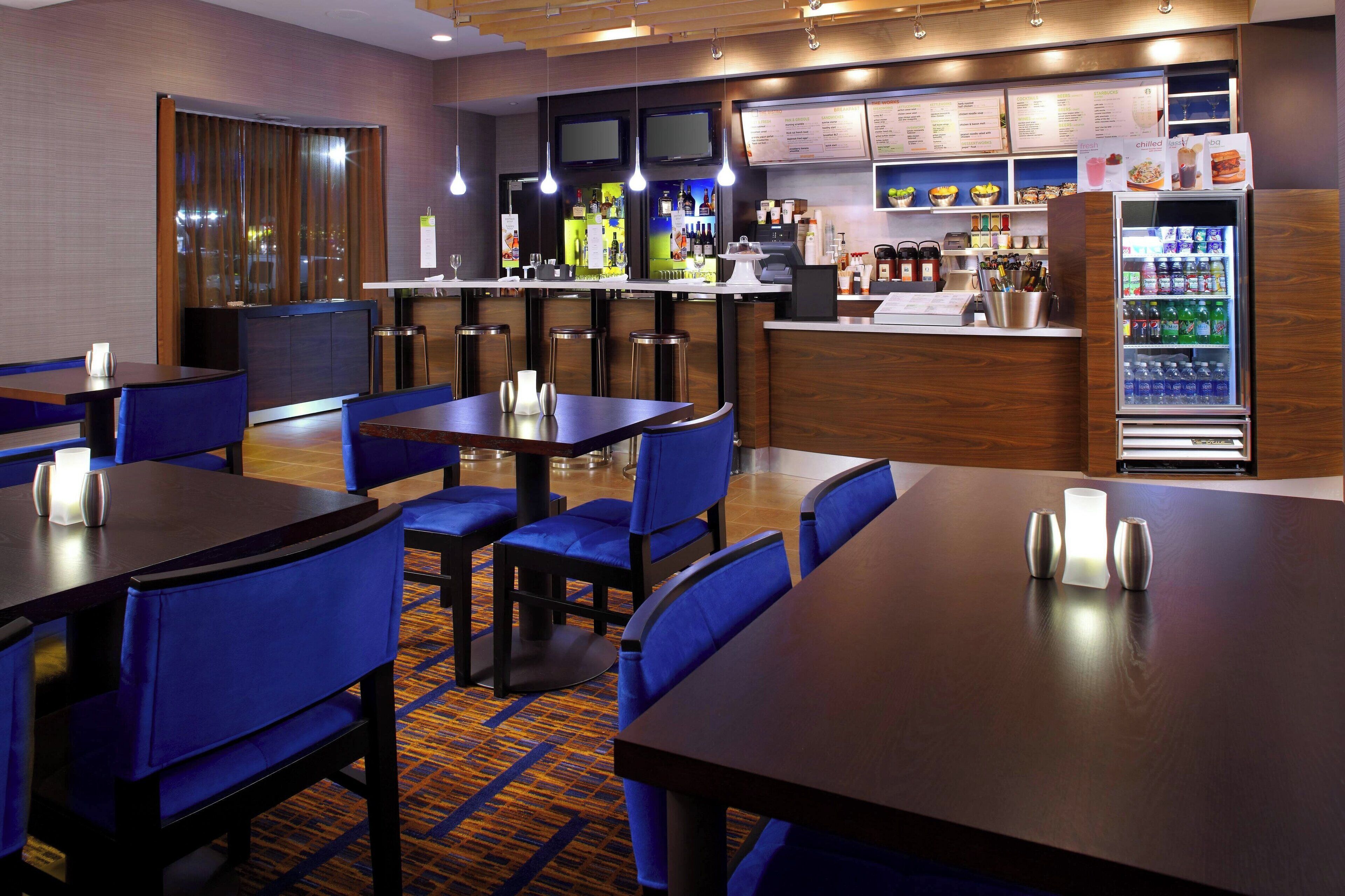 breakfast and dinner served, american cuisine