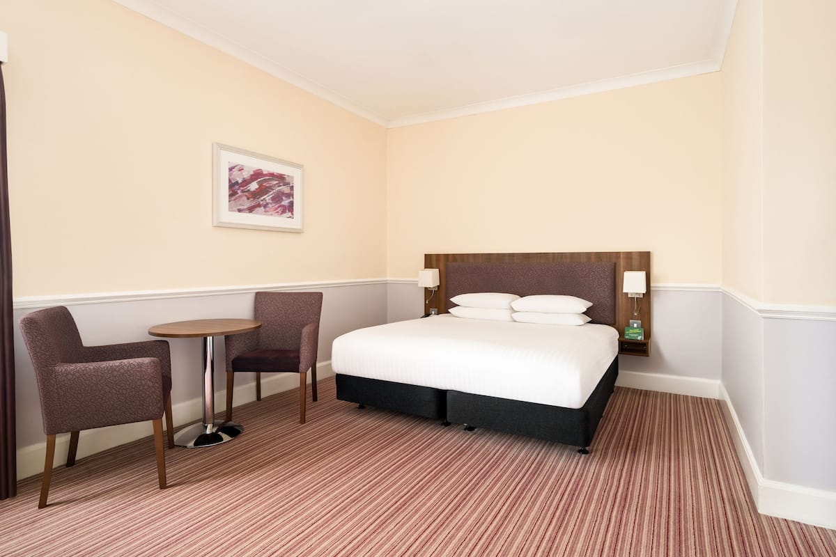In-room safe, desk, laptop workspace, iron/ironing board