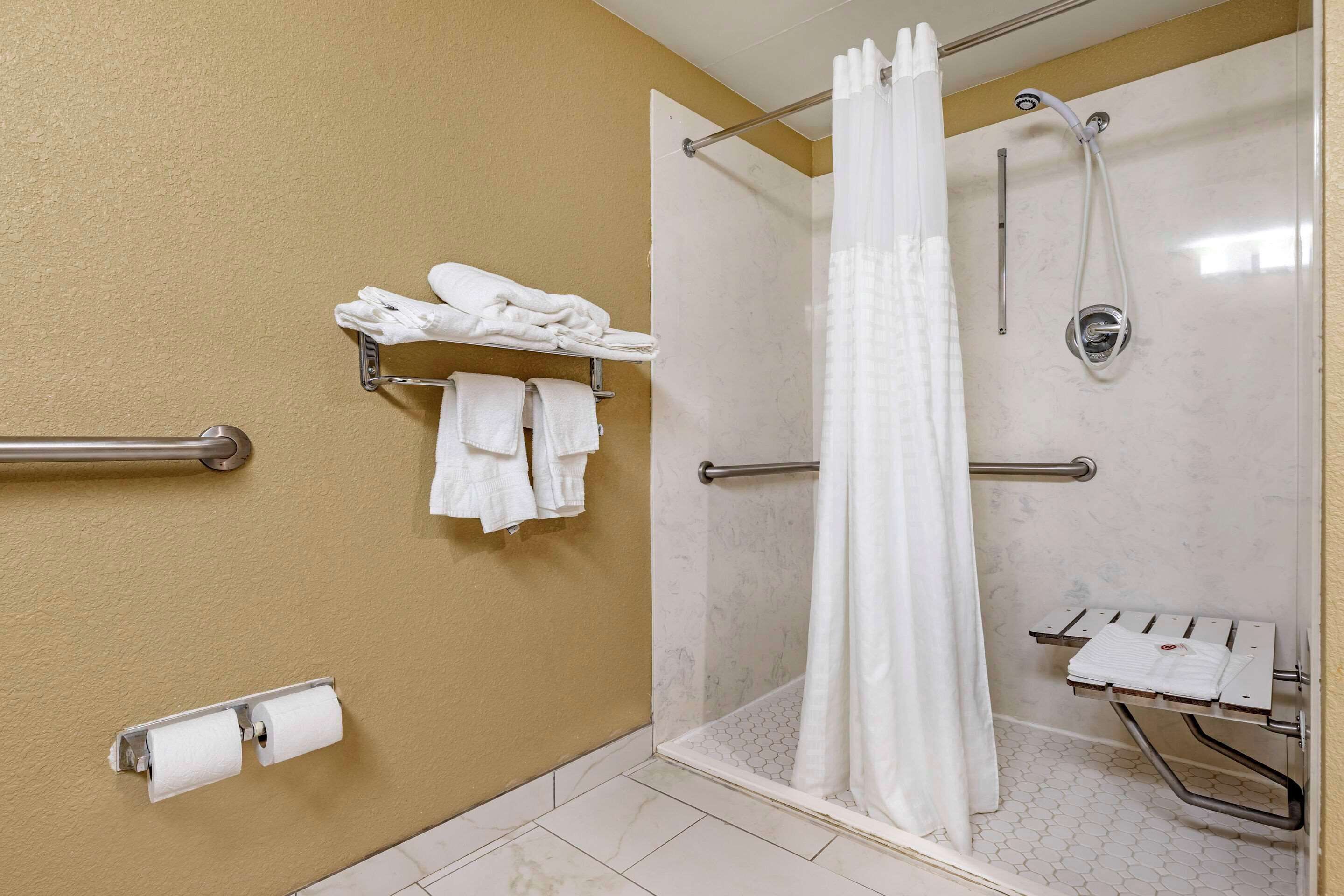 room, 1 king bed, accessible, non smoking | premium bedding, desk, iron/ironing board, rollaway beds