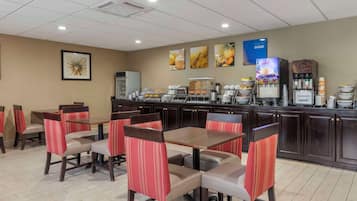 Free daily buffet breakfast