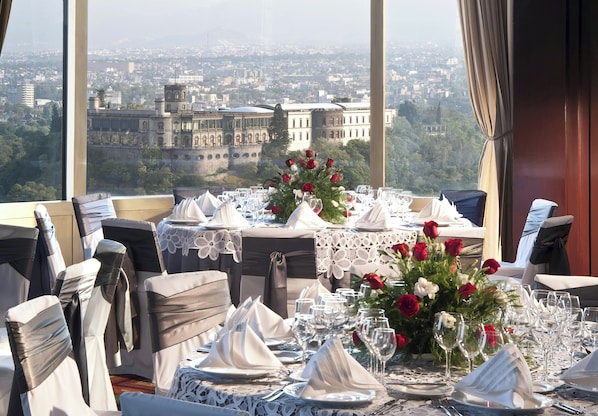 Banquet hall - Grand Fiesta Americana Chapultepec (Mexico City)