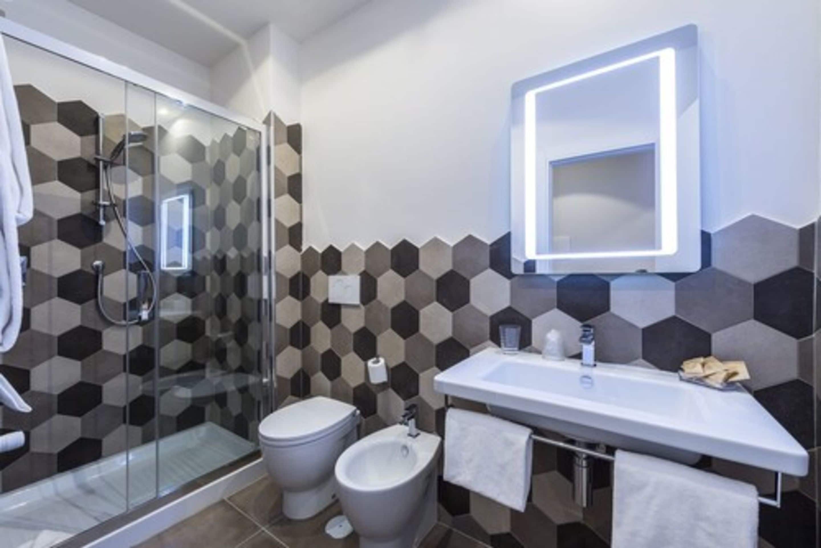 Photo - Hotel California