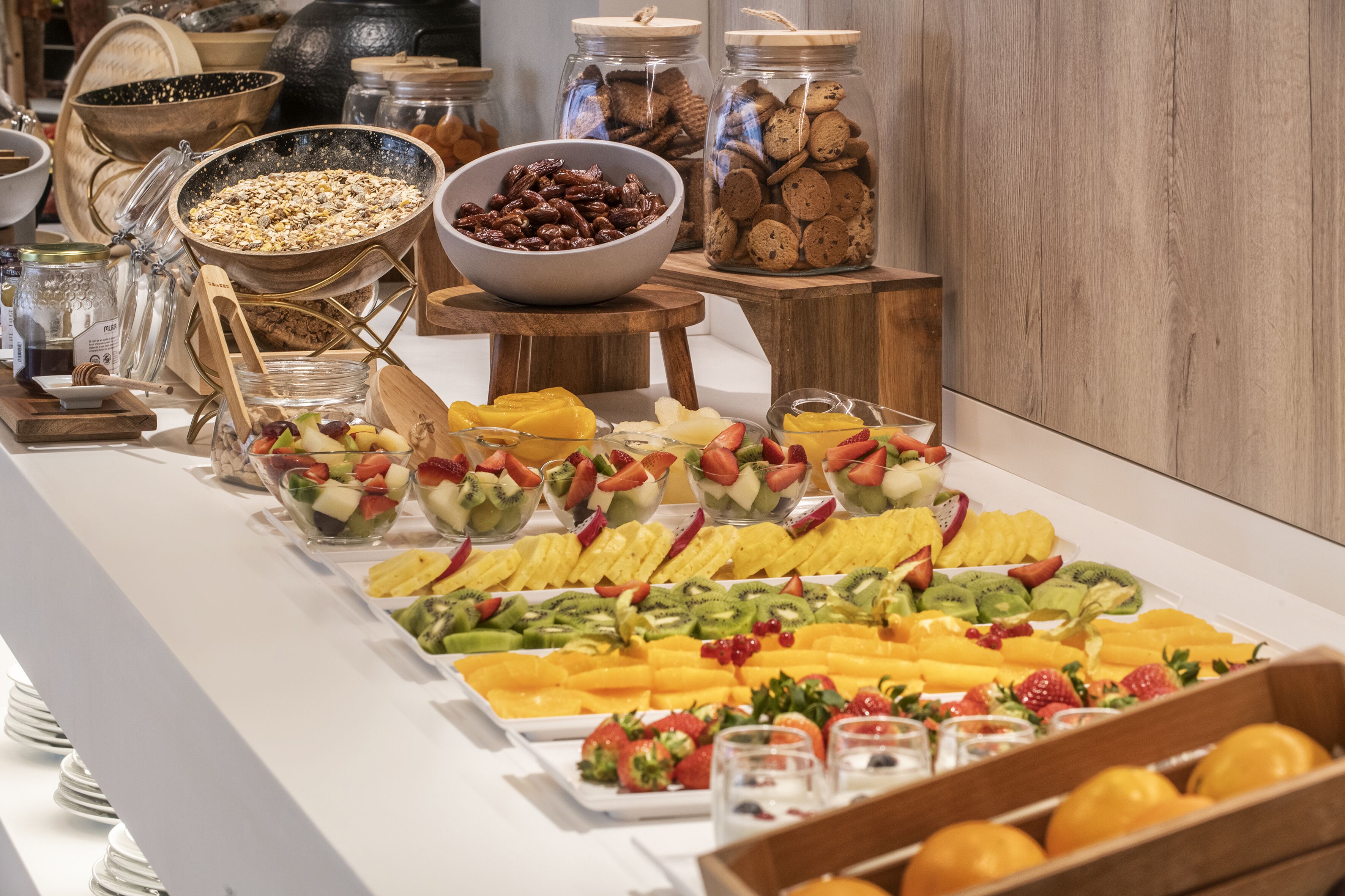 daily buffet breakfast (eur 16.50 per person)