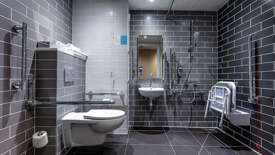 Holiday Inn Express London Hammersmith by IHG