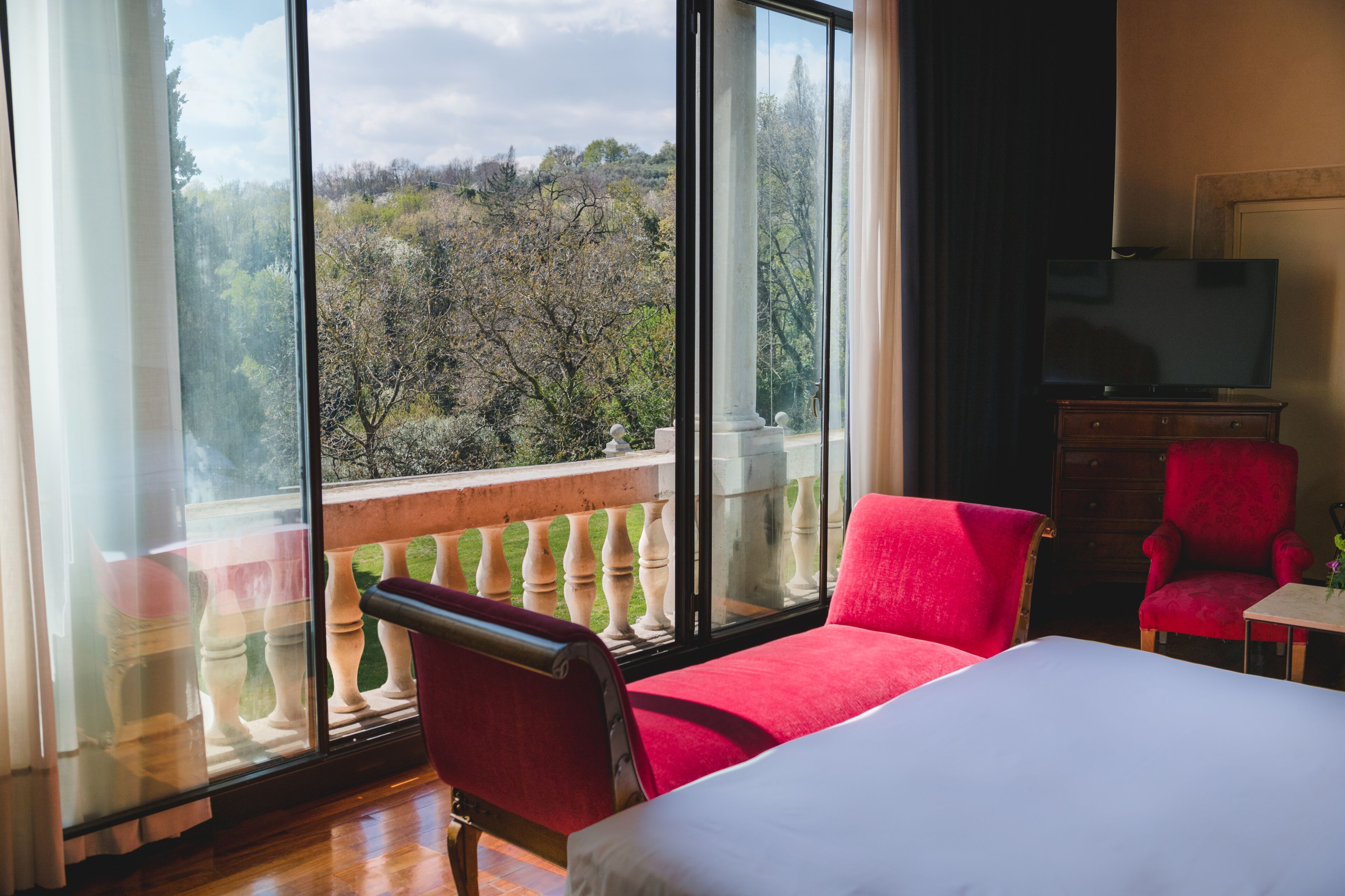 suite executive | 1 bedroom, premium bedding, minibar, in-room safe