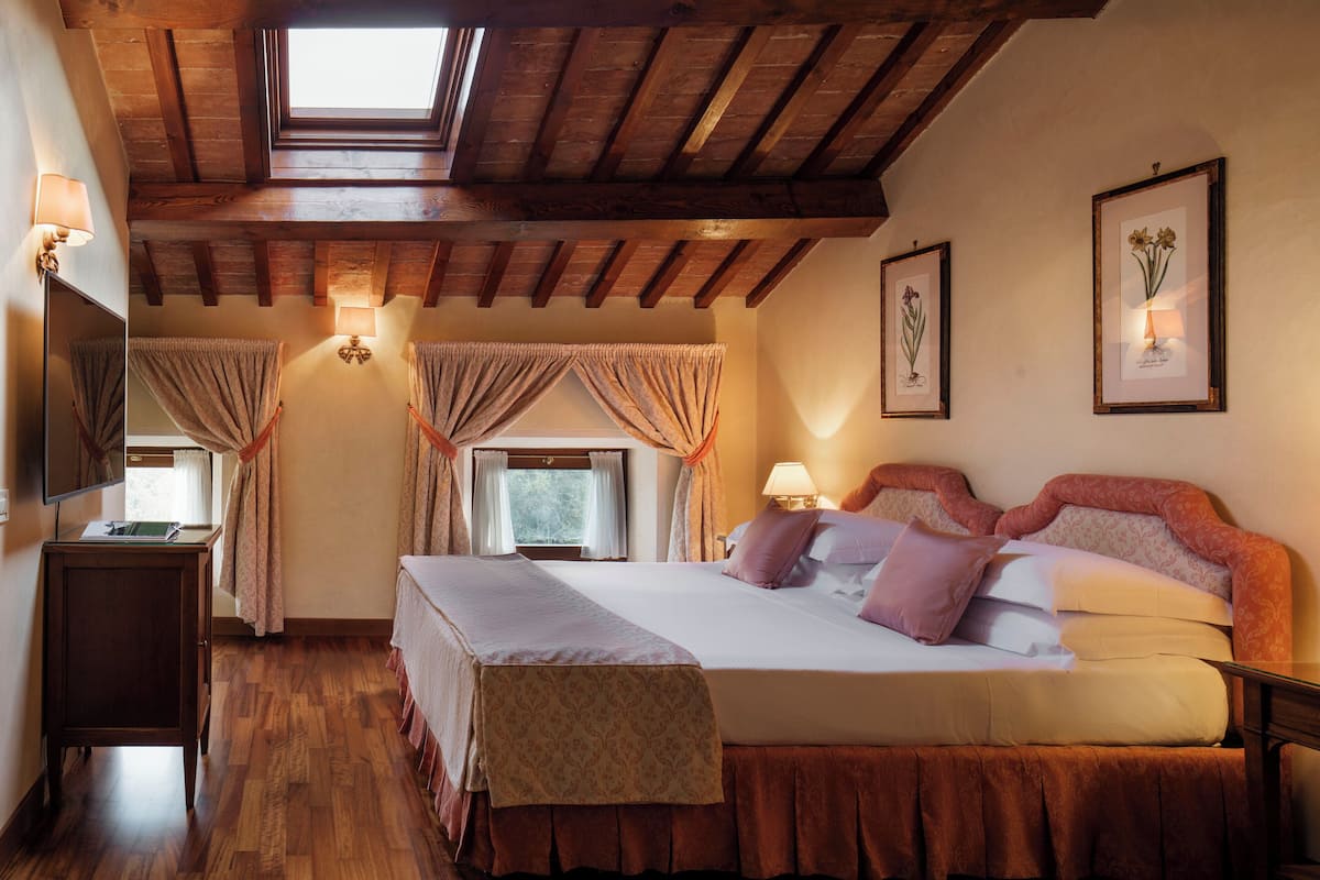 1 habitación, ropa de cama de alta calidad y minibar