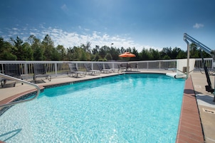 Seasonal outdoor pool