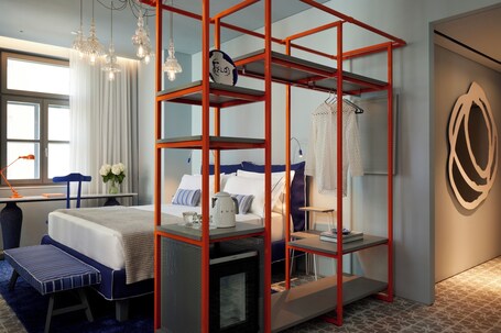 Fresh Hotel - Image 100