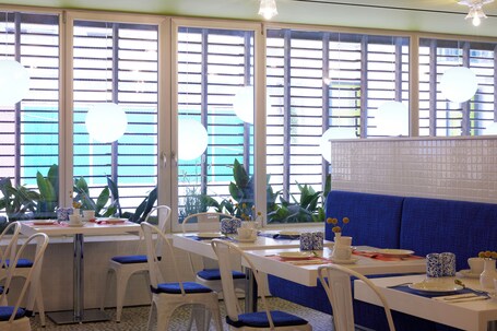 Fresh Hotel - Image 71