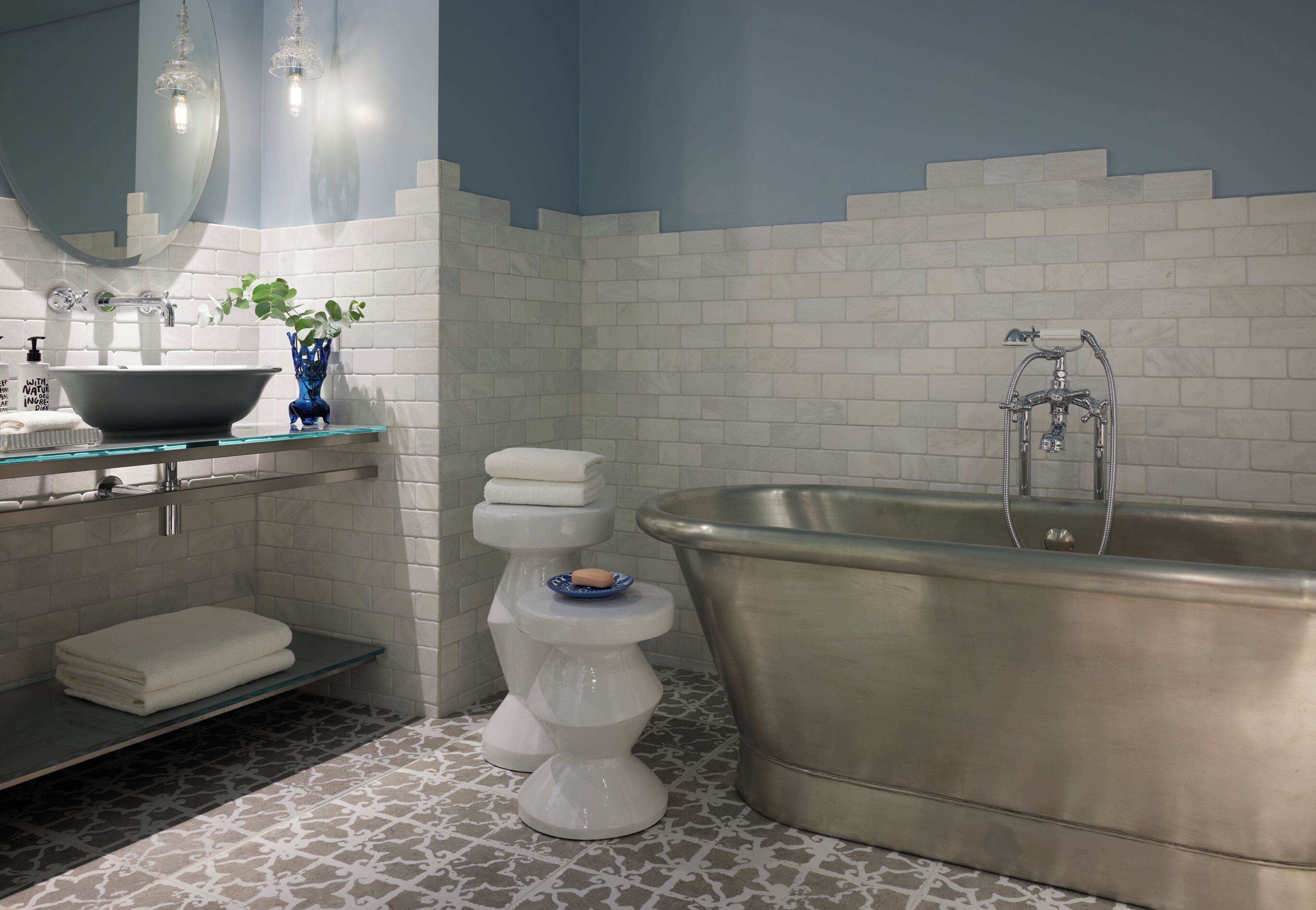 athina suite | bathroom | eco-friendly toiletries, hair dryer, slippers, towels