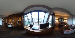 Dom Suite | Living area