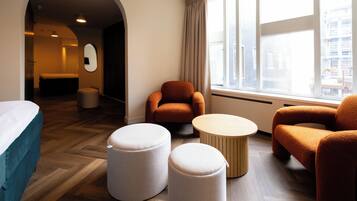 Family Quadruple Room, Multiple Beds | Egyptian cotton sheets, premium bedding, memory foam beds, in-room safe