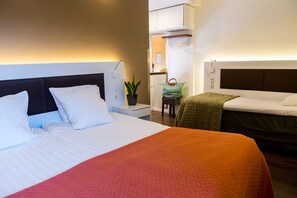 Tremannsrom – standard, 3 enkeltsenger | Sengetøy i egyptisk bomull og sengetøy av topp kvalitet