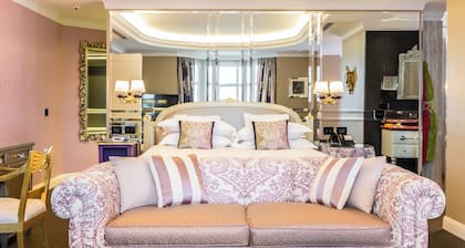 Villa e Palazzo Aminta Hotel Beauty and SPA