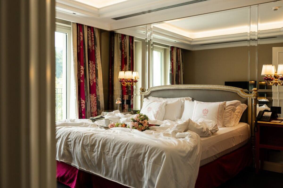 Kamer | Lakens van Egyptisch katoen, luxe beddengoed, donsdekens, een minibar