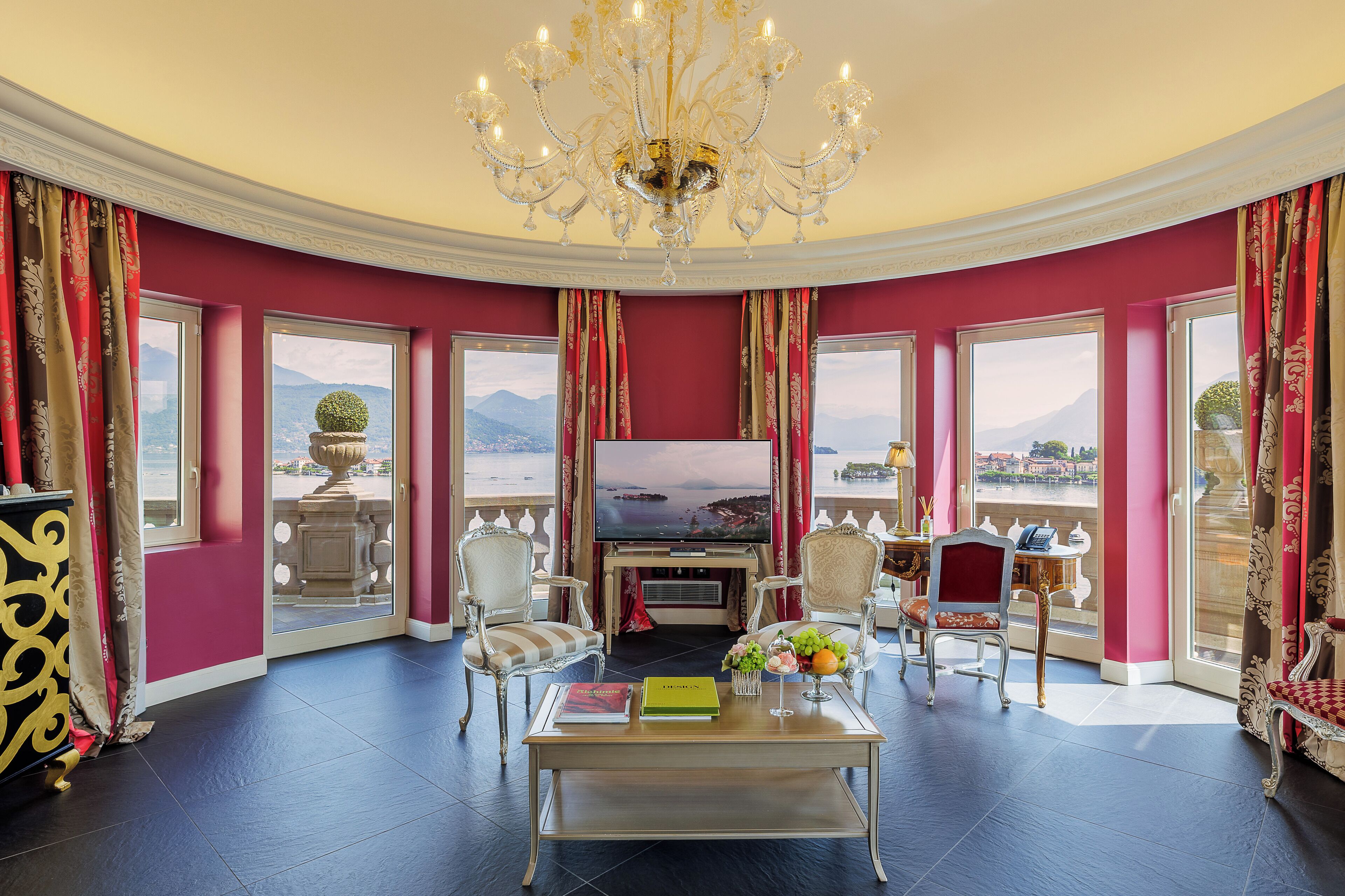 Suite La Borromea Vista Lago | Lakens van Egyptisch katoen, luxe beddengoed, donzen dekbedden